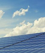 Panelės, moduliai, keitikliai, kaupikliai ir pokalbis dažniausiai pasibaigia supaprastintu variantu – “batareikos”. Taigi pakalbėkime apie batareikas, t.y. kaupiklius.